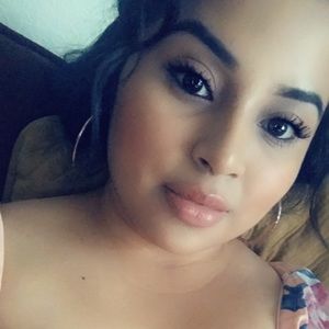 Meet your Posher, Noemi